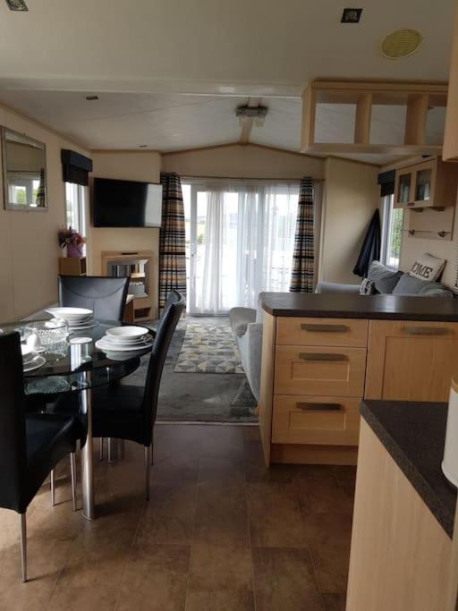 Home From Home Cosy Caravan Bembridge Dış mekan fotoğraf